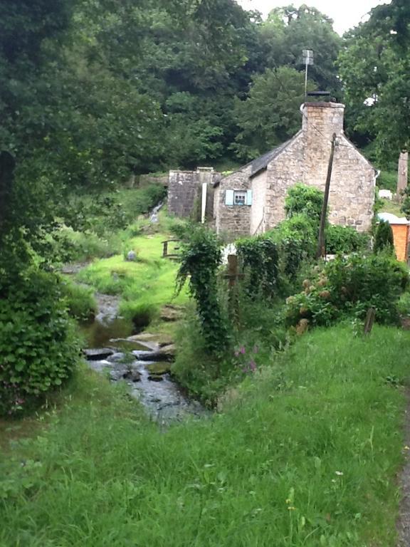 Moulin De La Civiere Bed & Breakfast Kergrist-Moelou Exterior foto